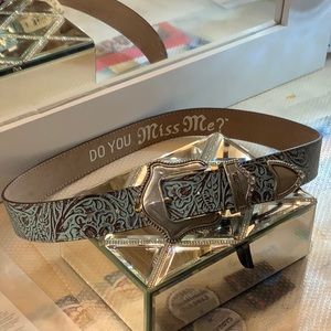 Miss me belt